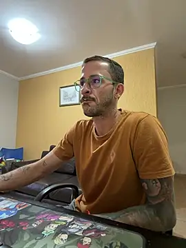 MeladoDiMel stripchat live cam model