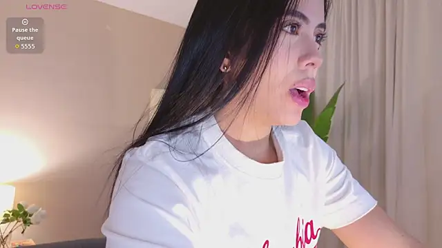 Megaan___ stripchat live cam model