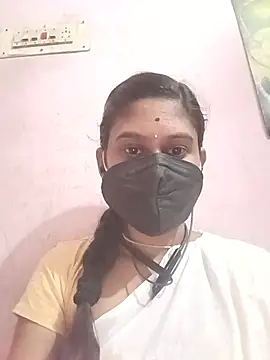 Tamil_Nathiya1 stripchat live cam model