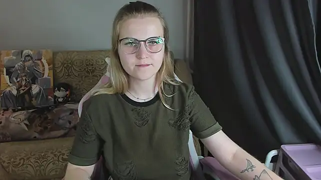 MissBrightShine stripchat live cam model