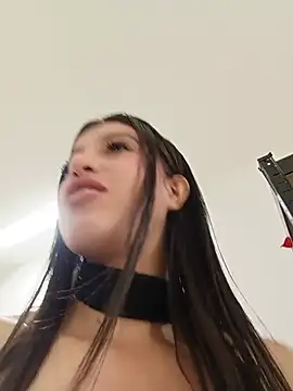 SALOME-28_ stripchat live cam model