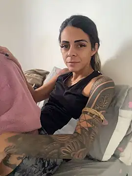 sabrinaneves stripchat live cam model