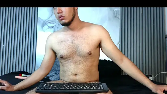 LunandCarlos stripchat live cam model