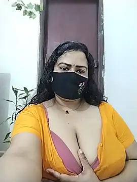 Star--Girl stripchat live cam model