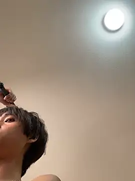 nerdyunachi stripchat live cam model