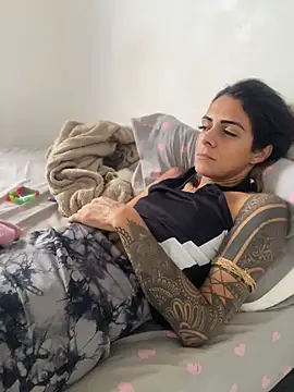 sabrinaneves stripchat live cam model