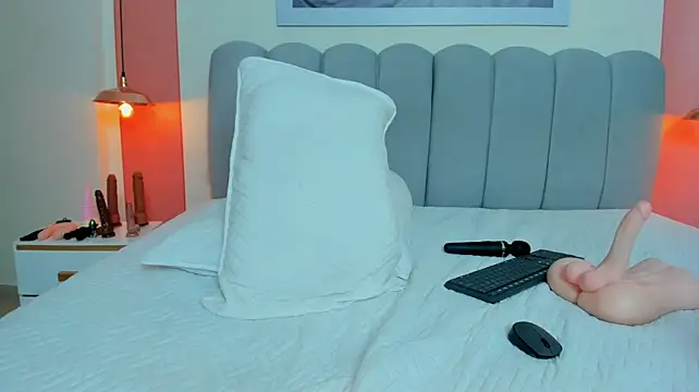 EmmaBoyd stripchat live cam model