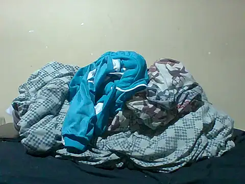 Offchart stripchat live cam model