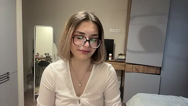AnnaVelvetFire stripchat live cam model