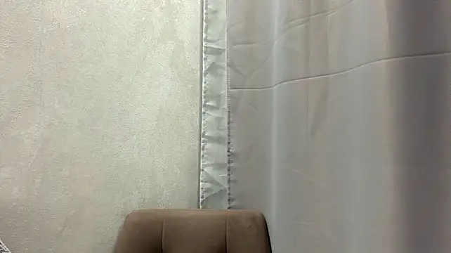 sorrelwood stripchat live cam model