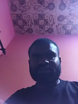 Sudharshan077 stripchat live cam model
