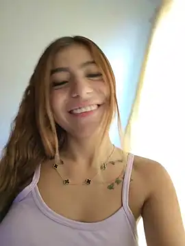 hannySmile stripchat live cam model