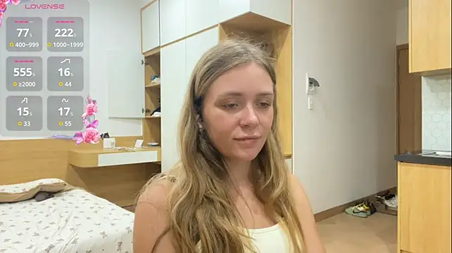 One_On_Mllion stripchat live cam model