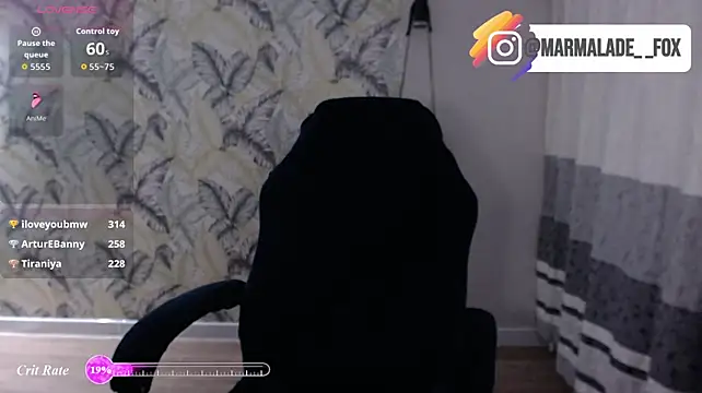 Marmalade_Fox stripchat live cam model
