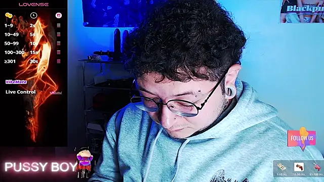 princeFtm stripchat live cam model