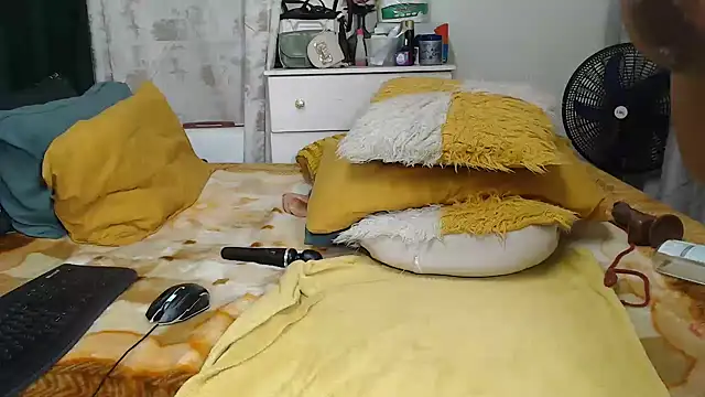 GaggingQueenxx stripchat live cam model