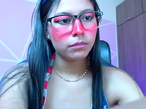 _ALLYSON18_ stripchat live cam model