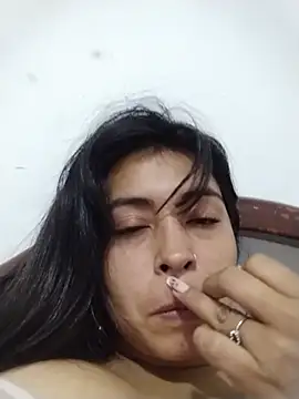 Aisha_09 stripchat live cam model
