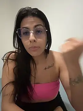 Agatha_lindinha stripchat live cam model