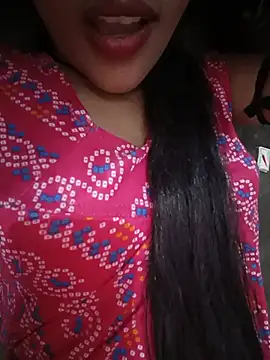 Eshwari_Chopra stripchat live cam model