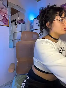 Dannaa_Lovs stripchat live cam model