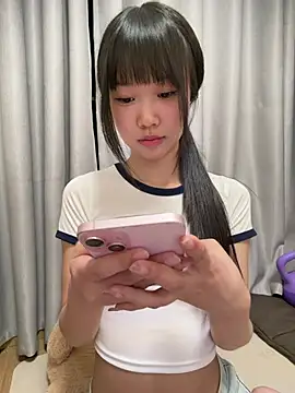 xinyu789 stripchat live cam model