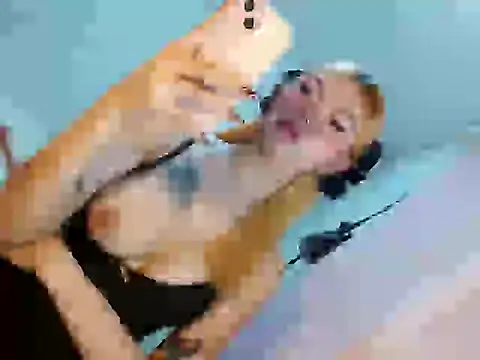 seductivechess stripchat live cam model