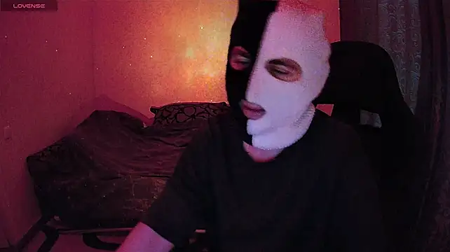 ZXCENSORED- stripchat live cam model