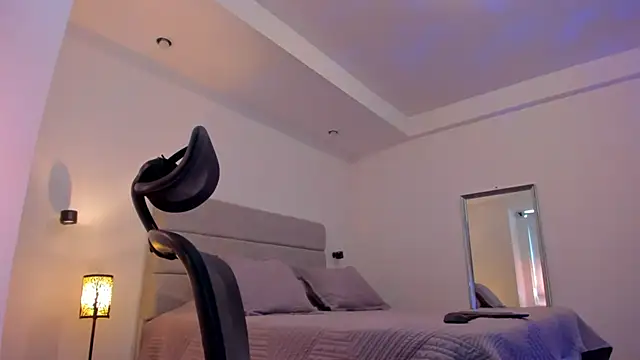 chris_morgan7 stripchat live cam model