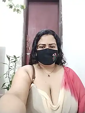 Star--Girl stripchat live cam model