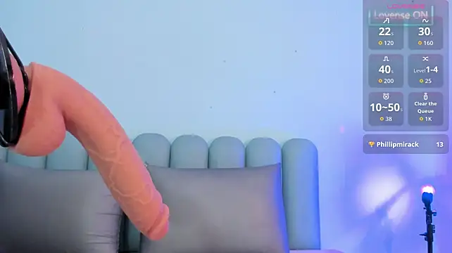 lysbani stripchat live cam model