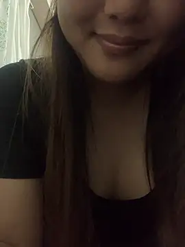 yuanae stripchat live cam model