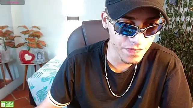Mark_Jackson69 stripchat live cam model