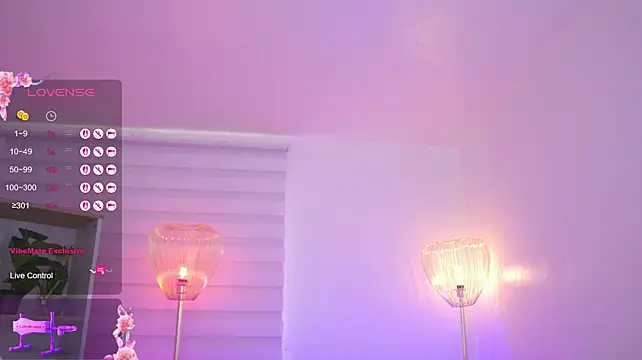 hade1_ stripchat live cam model