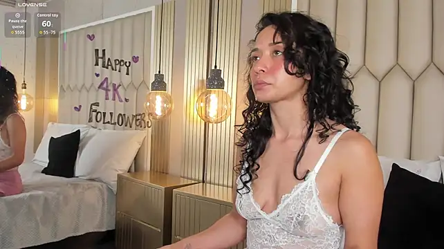 LuisaMarquez stripchat live cam model