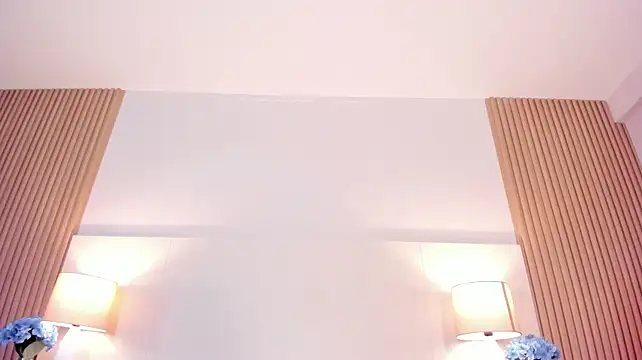 MiaaRouge stripchat live cam model