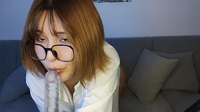 AdroitRant stripchat live cam model