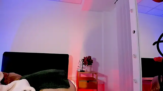 Miu_Maka stripchat live cam model