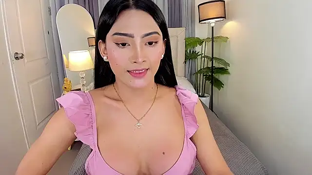 phenomenal_ivy stripchat live cam model