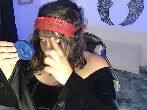 Agatha_888 stripchat live cam model