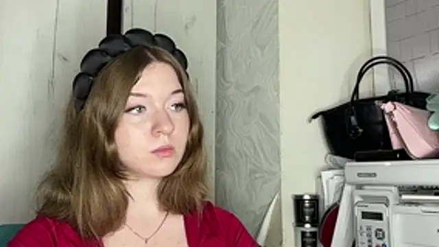 FlorineDickow stripchat live cam model