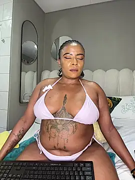 MIAMI9 stripchat live cam model