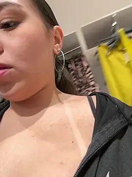 SofiMeza stripchat live cam model