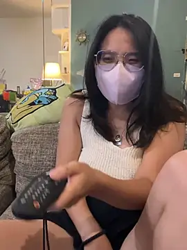 yourbootygirl stripchat live cam model