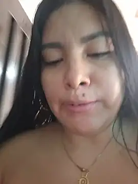 steisy325 stripchat live cam model