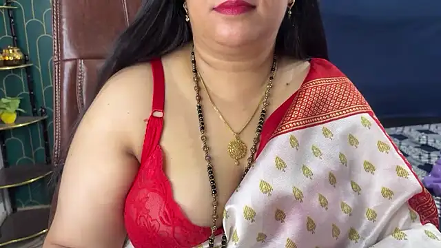 FlatVincy4 stripchat live cam model
