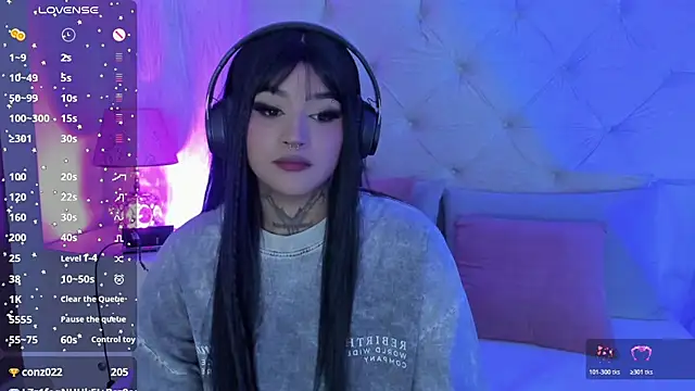 goth_tasha stripchat live cam model