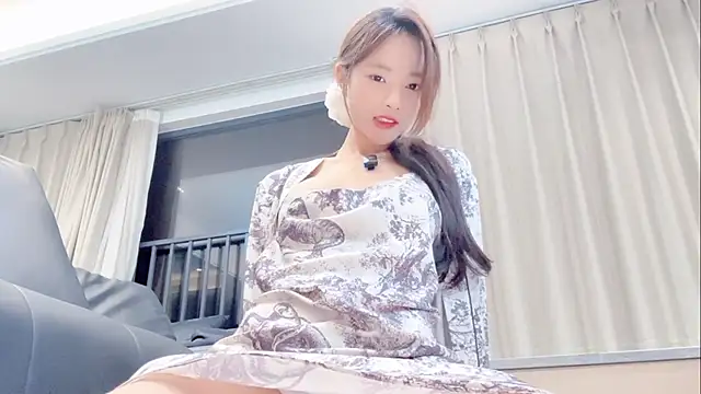 Butterbear stripchat live cam model