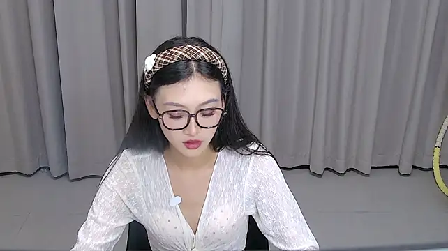 Fortun-888 stripchat live cam model