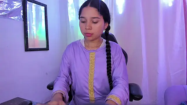 Milly-Way stripchat live cam model